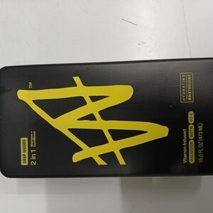 2-in-1 Deep Woods Shampoo + Conditioner in Black & Yellow